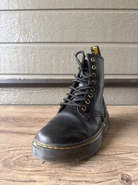 Dr. Martens Women’s Black Leather Lace-Up Boot Yellow Stitching size 5 M/ 6 L